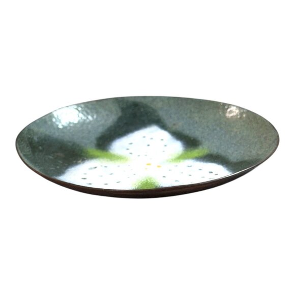 Vintage MCM Copper Enamel Dish White Trillium Lily Flower Green 4" Trinket Dish - Picture 2 of 4